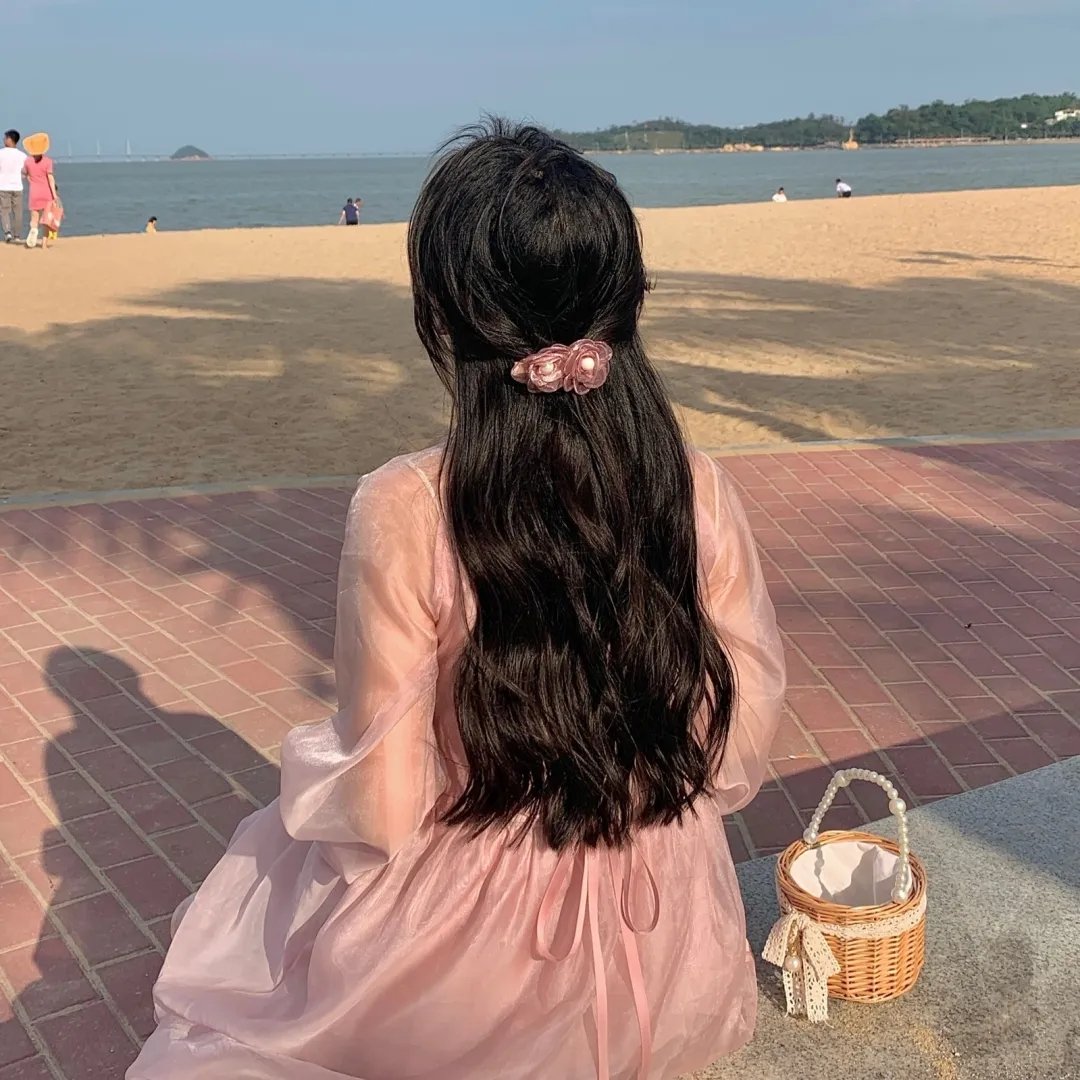 模模糊糊海报